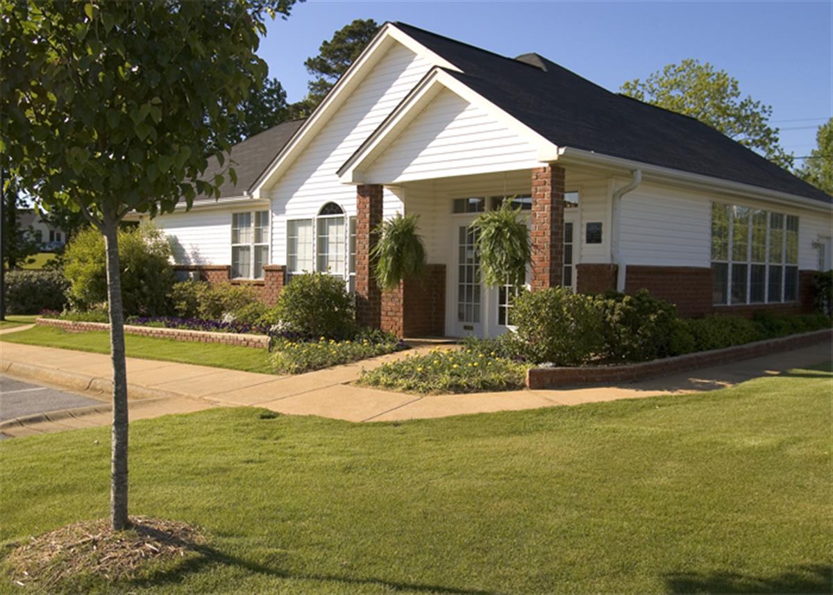 Palisades Apartment Homes
