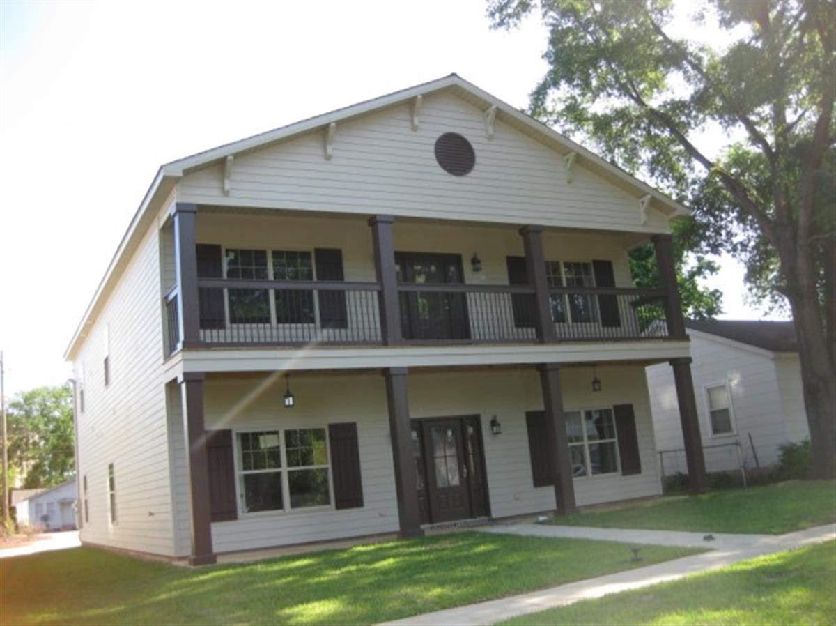 824 13th street Apartment in Tuscaloosa, AL
